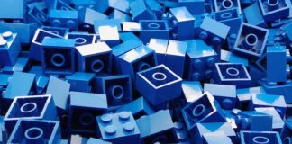 Porównanie różnych typów klocków i puzzli dla dzieci