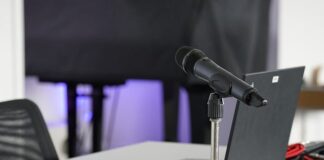 Zarządzanie czasem i produktywność w pracy zdalnej za granicą