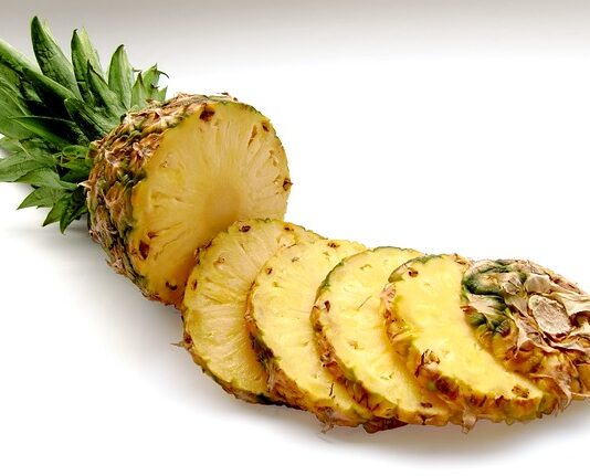 Dlaczego ananas przyspiesza poród?
